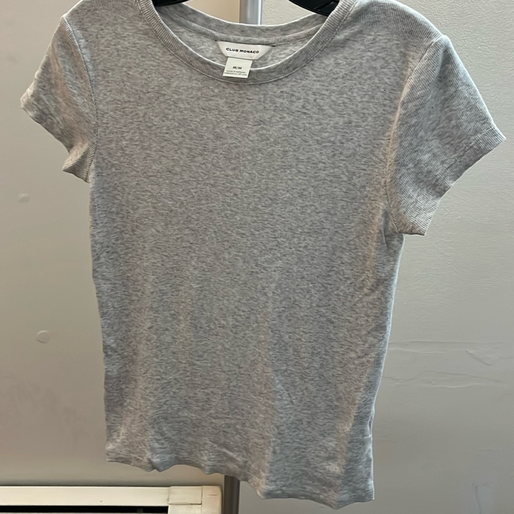 Club Monaco, Gray T-shirt, size medium